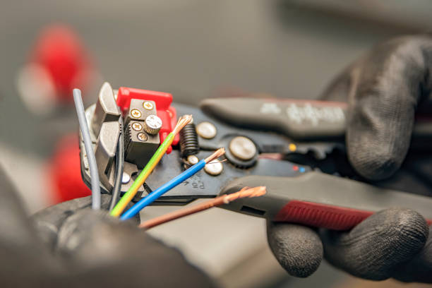 Best Residential Electrician Services  in Poteet, TX